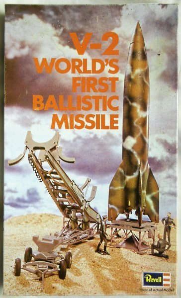 Revell 1/69 V-2 World's First Ballistic Missile - With Interior Details / Launcher / Trailer, H560 plastic model kit